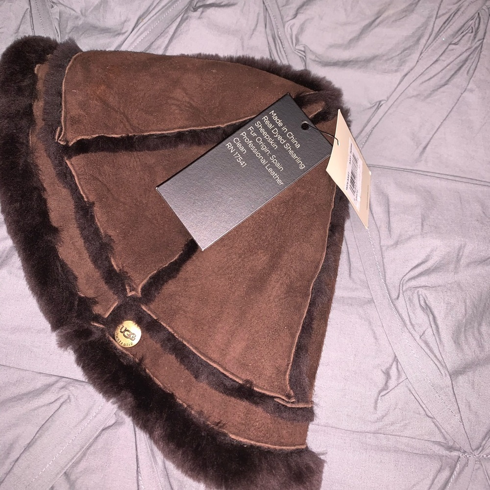 Ugg shearling bucket hat